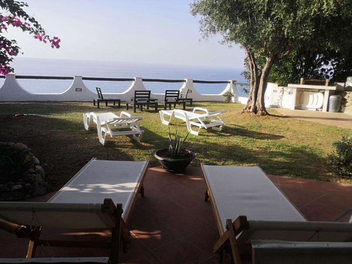 Costa Dei Monaci Villas - Tropea Parghelia Exterior photo
